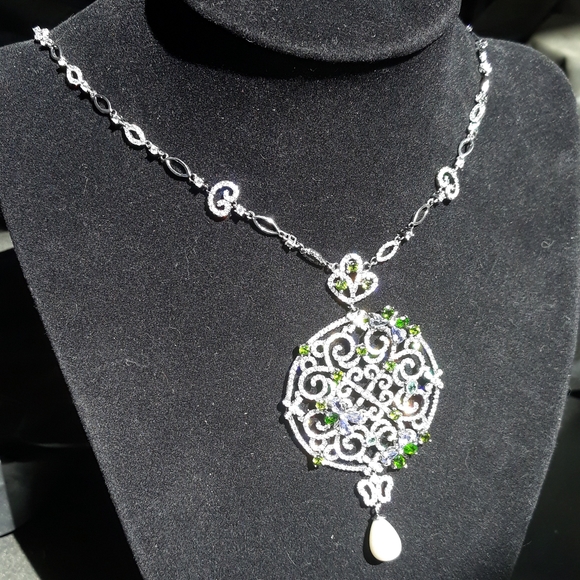 Chrome Diopside Long Sterling Silver Necklace - Picture 3 of 14